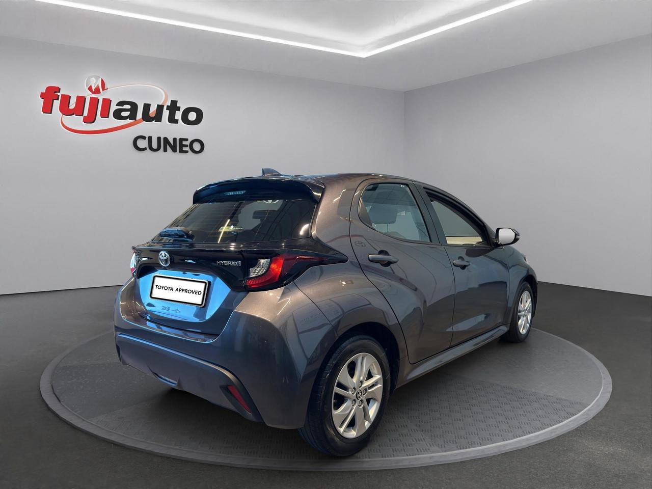Toyota Yaris 1.5h Business