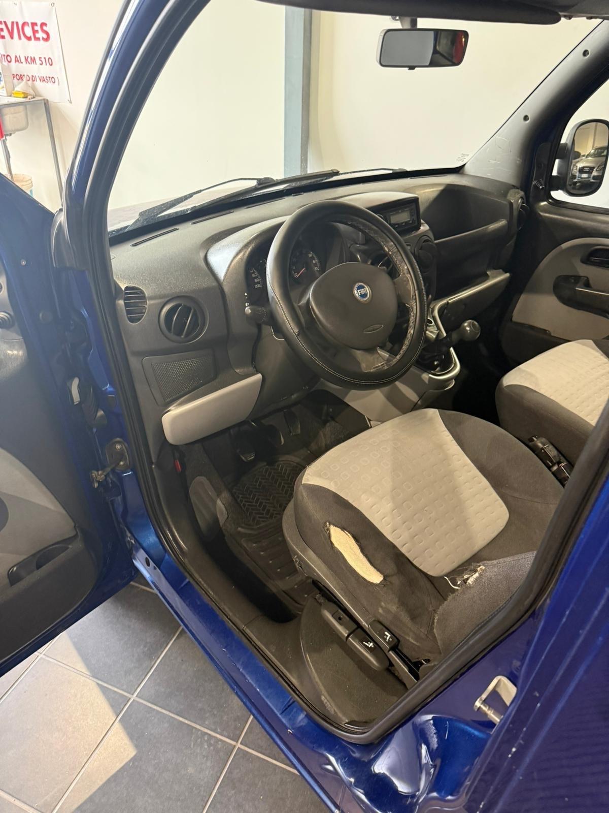 Fiat Doblo 1.9 JTD - 5 POSTI-AUTOCARRO -CONTO VENDITA