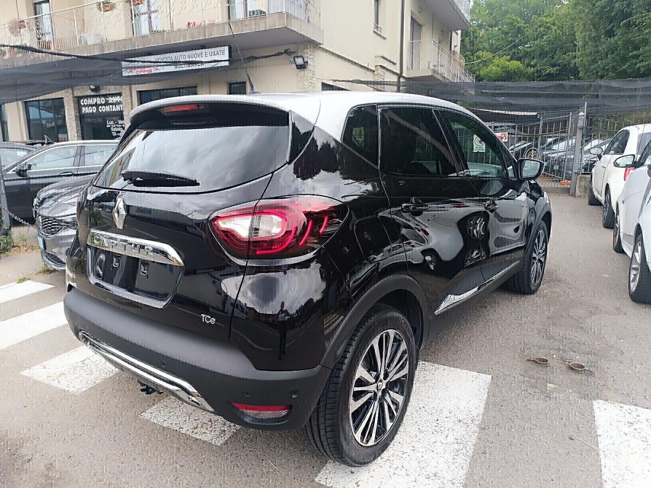 Renault Captur 1.2 AUTOMATIC 20.000KM PELLE GANCIO TRAINO