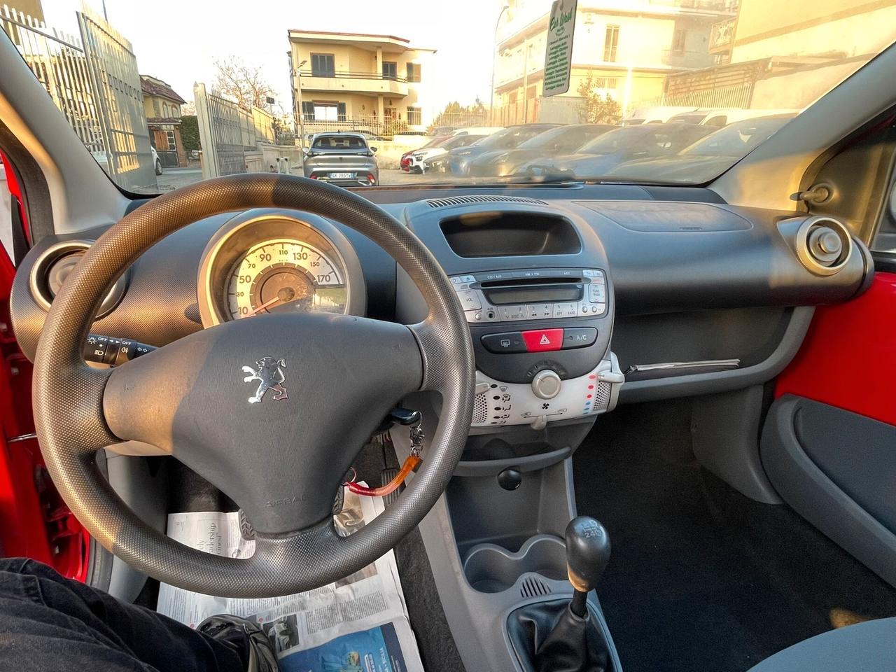 Peugeot 107 1.0cc 68CV 3p. Plaisir