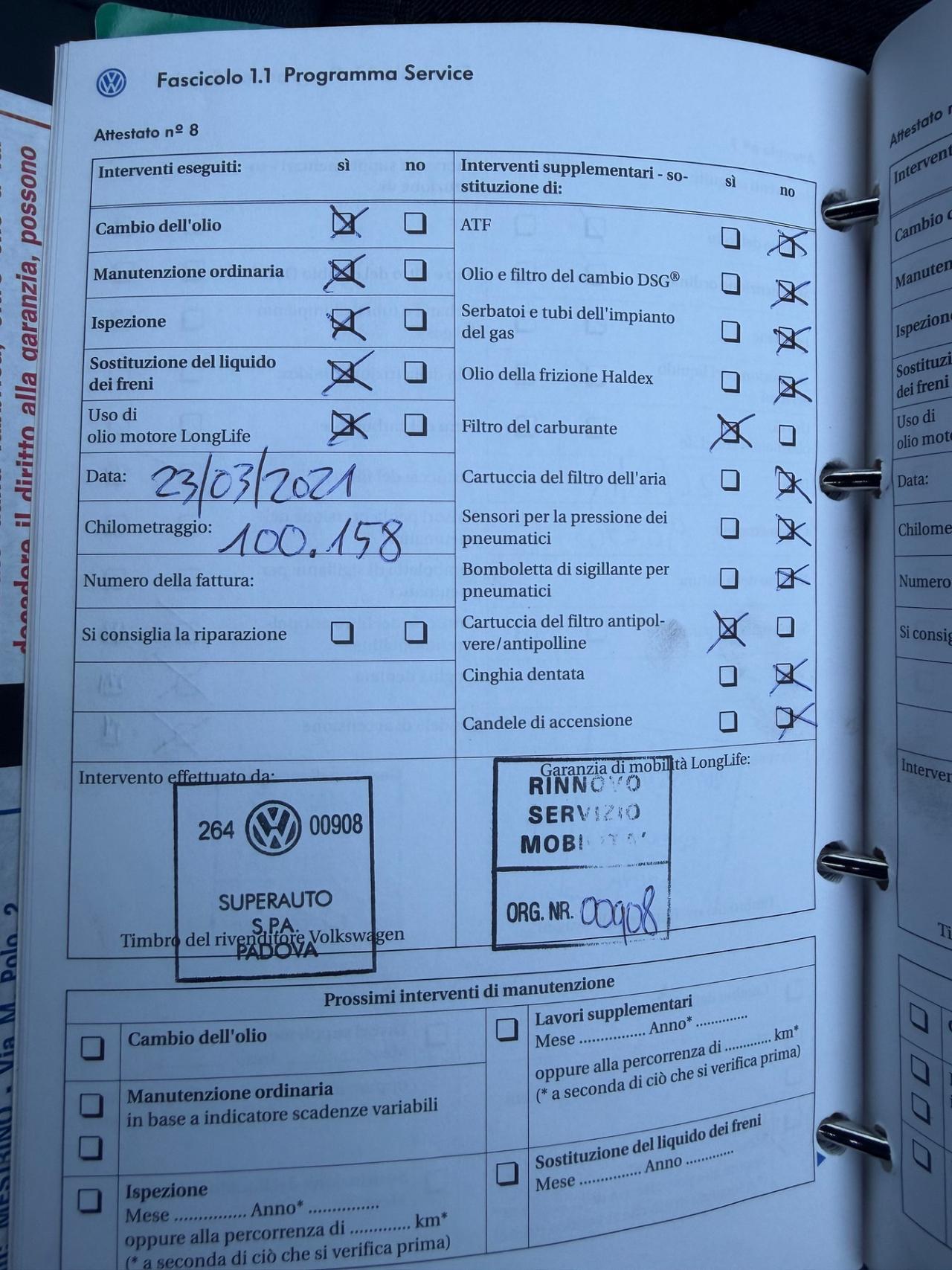 Volkswagen Golf 1,6 benzina km 120,000 ok neopatentati ! ! B