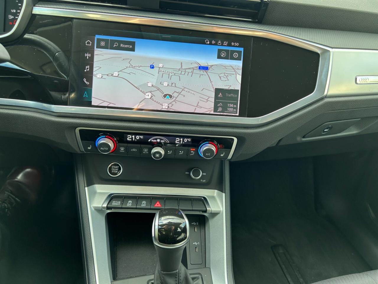 Audi Q3 35 TDI KM.59.000!