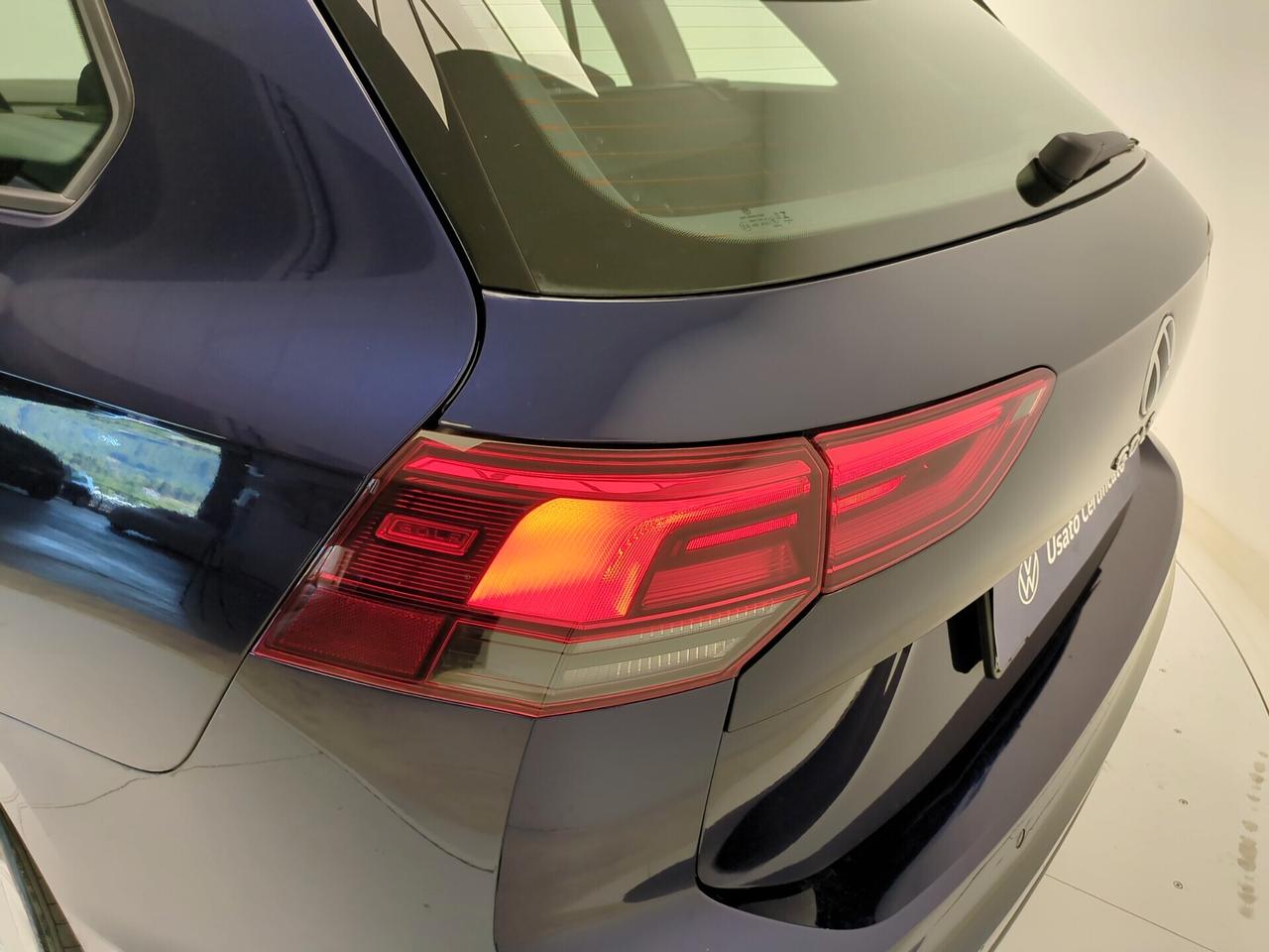 Volkswagen Golf Variant 1.5 TGI DSG Life