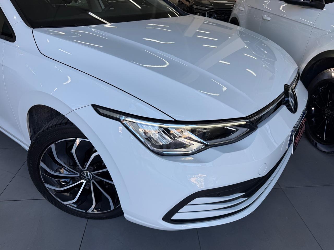 VW GOLF 8 2.0 TDI DSG SCR Style FINANZIABILE