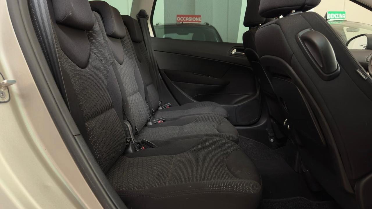 Peugeot 308 1.6 HDi 110CV SW Ciel Premium