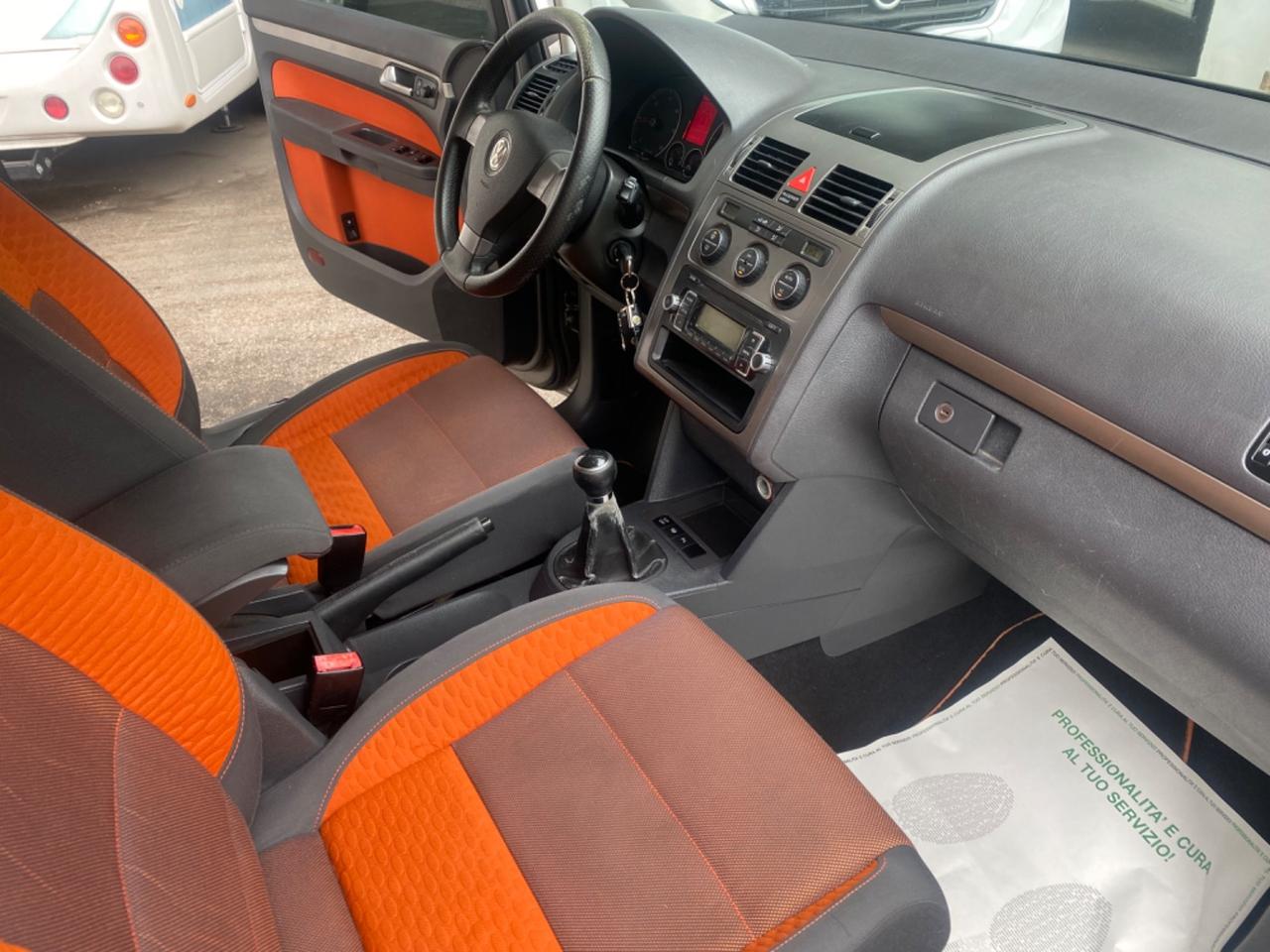 Volkswagen Touran 1.9 TDI 105CV DPF DSG Trendline