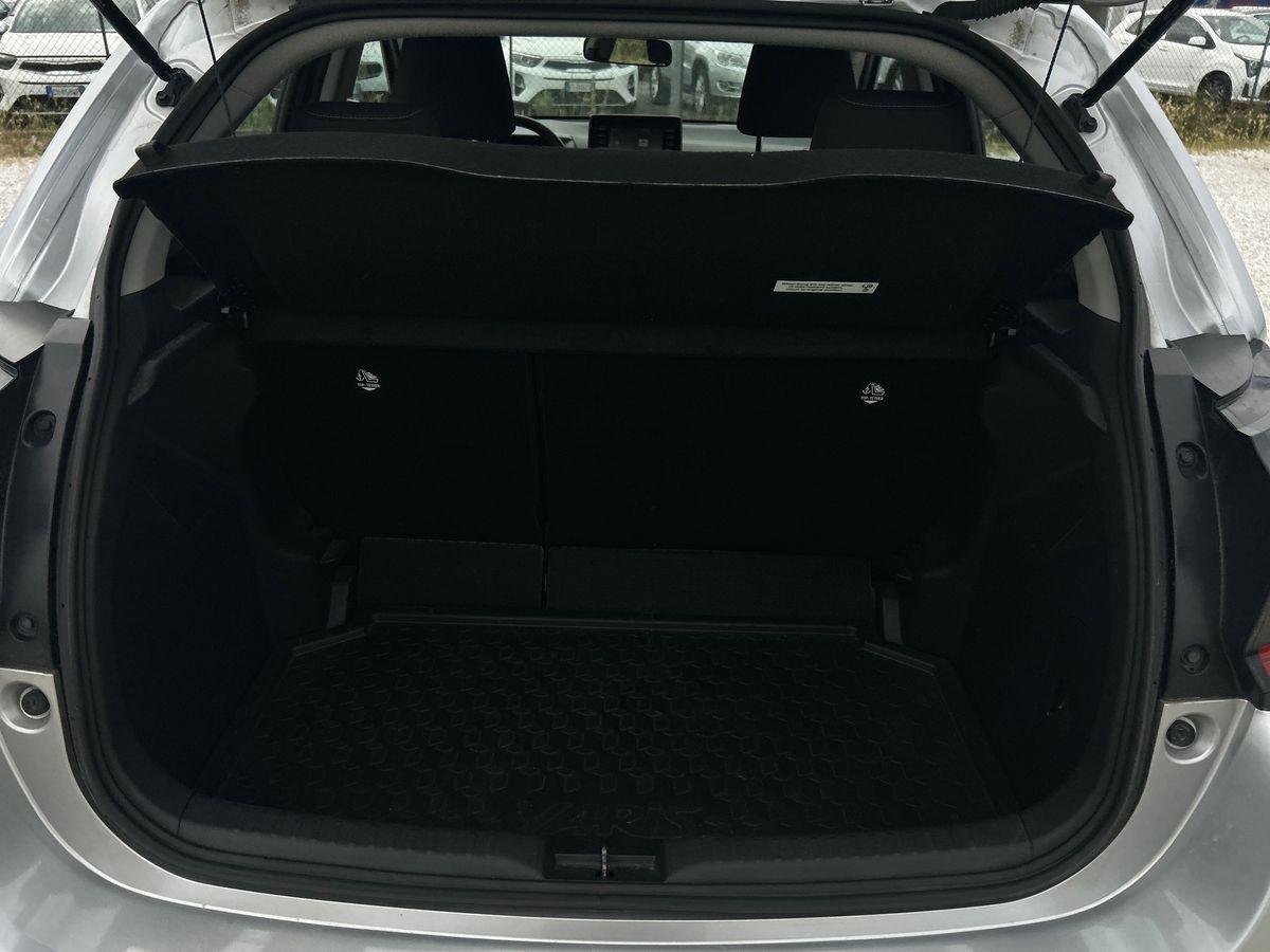 TOYOTA Yaris IV 2020 - Yaris 1.5h Trend