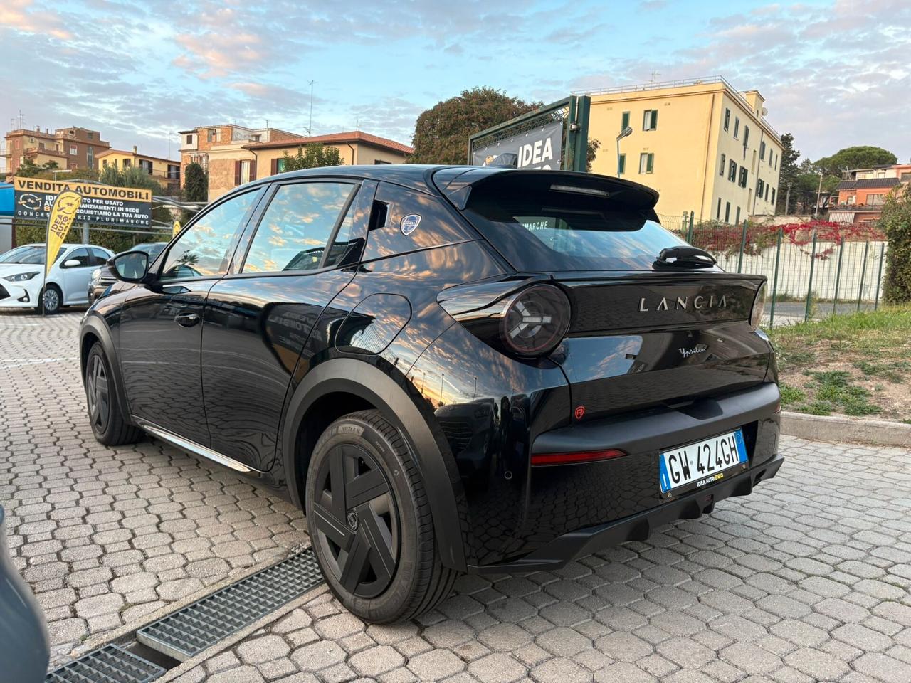 Lancia Ypsilon Hybrid e-DCT PROMO FINANZIAMENTO