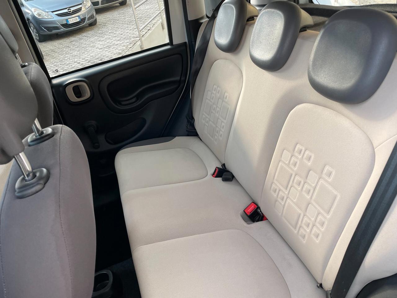 Fiat Panda 1.2 Lounge 69cv E6 IDONEA NEOPATENTATI