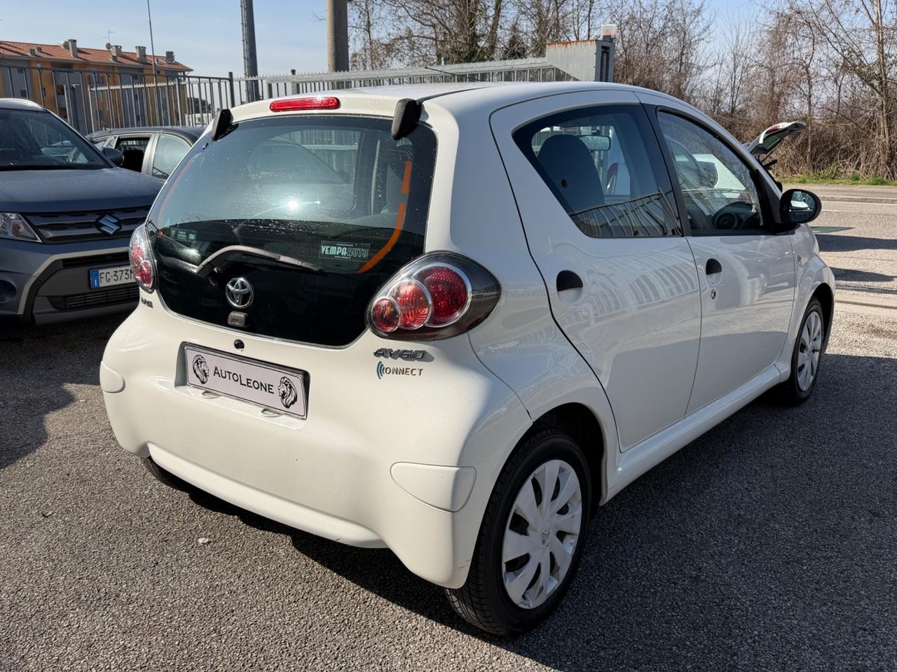Toyota Aygo 1.0 12V VVT-i 5 porte Connect