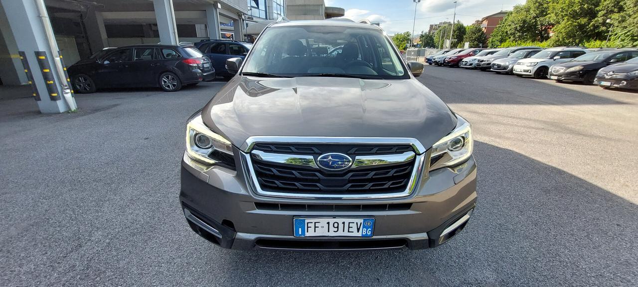 Subaru Forester 2.0i Style cambio automatico lineartronic