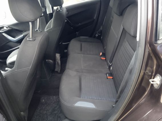 Peugeot 208 1.6 VTi 120 CV 5 porte Allure