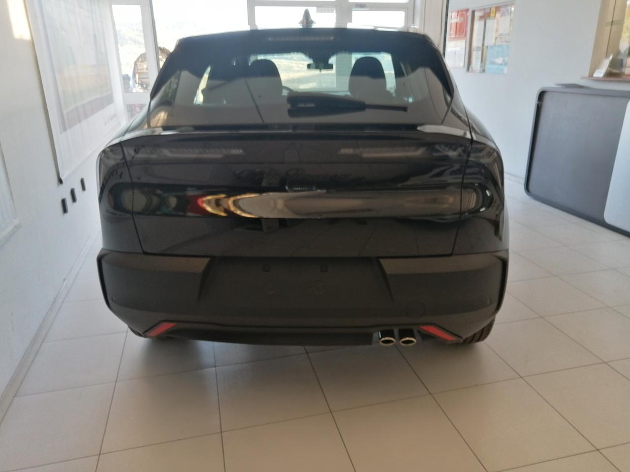 Alfa Romeo Junior 1.2 136 CV Hybrid eDCT6