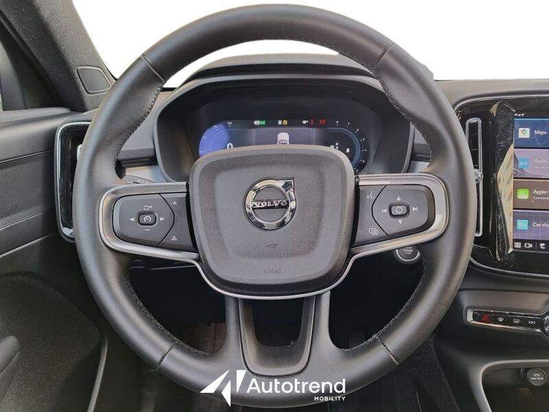 Volvo XC40 B3 163+14 CV Automatico LED Core