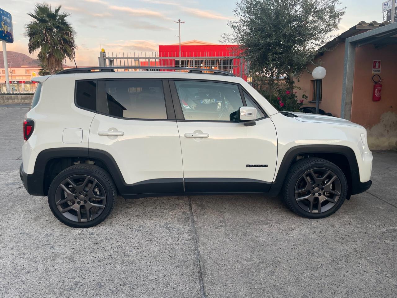 Jeep Renegade 1.3 T4 240CV PHEV 4xe AT6 S