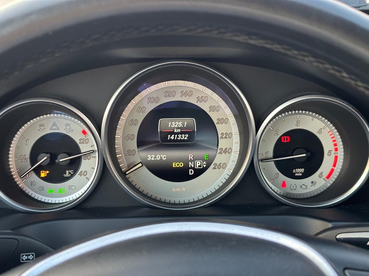 Mercedes Classe E AUT. 2.2 170CV Sport DA VETRINA