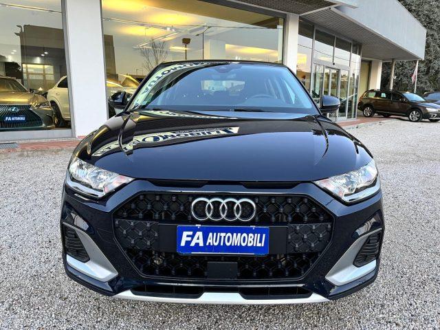 AUDI A1 citycarver 25 TFSI Admired