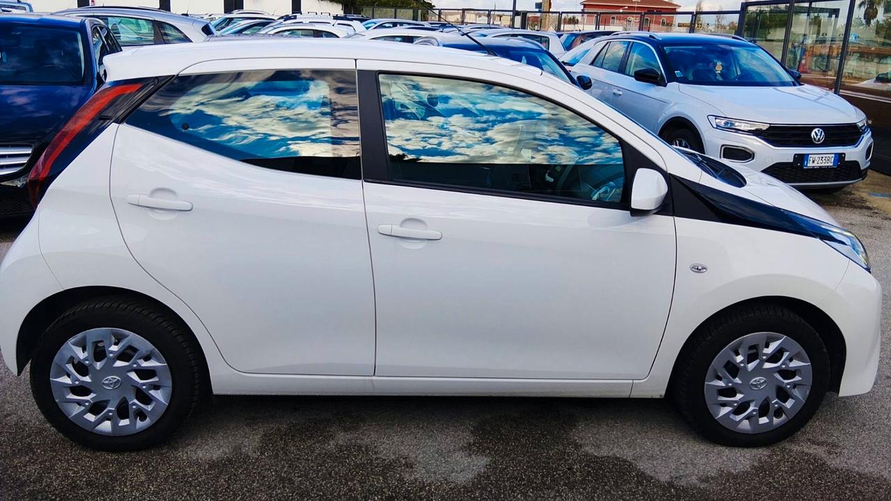 Toyota Aygo 58 MILA KM!