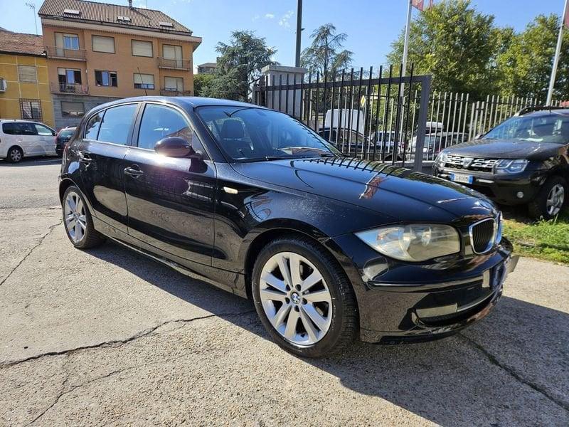 BMW Serie 1 120d 5p Attiva dpf