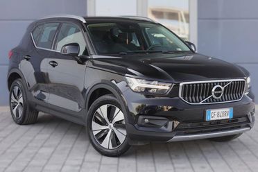 VOLVO XC40 T4 Recharge Plug-in Hybrid Inscription Expression