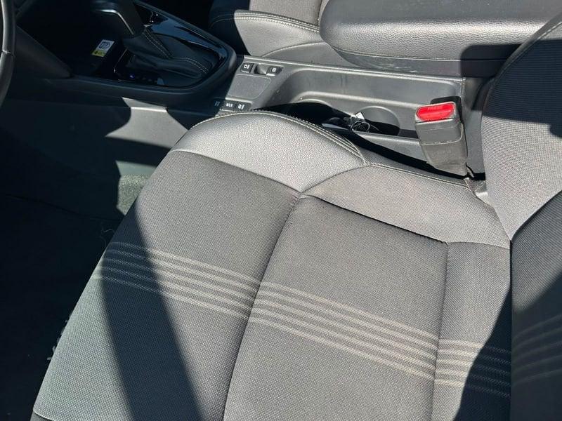 Toyota Yaris Cross 1.5H (116 CV) E-CVT Adventure