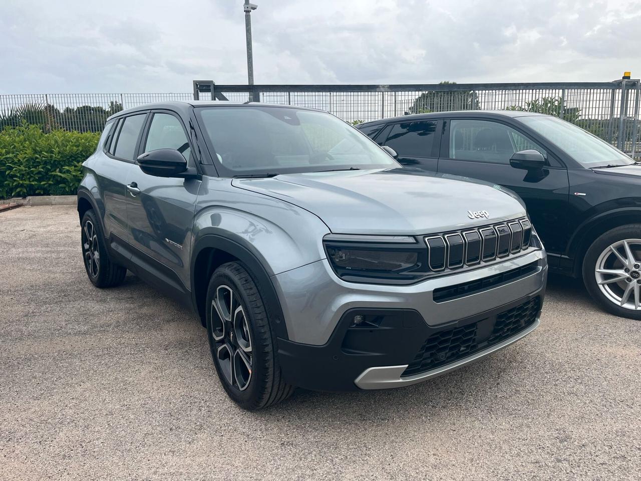 Jeep Avenger 1.2 Turbo 100 CV Summit