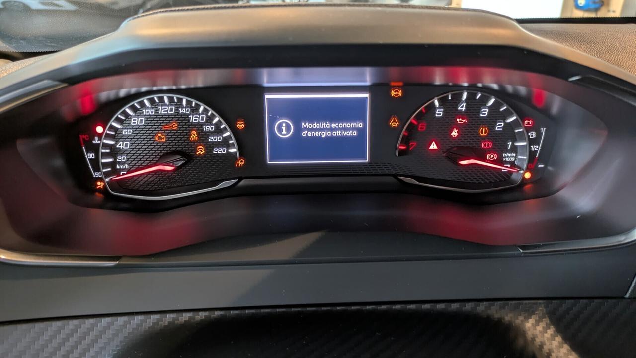 Peugeot 208 100 STYLE