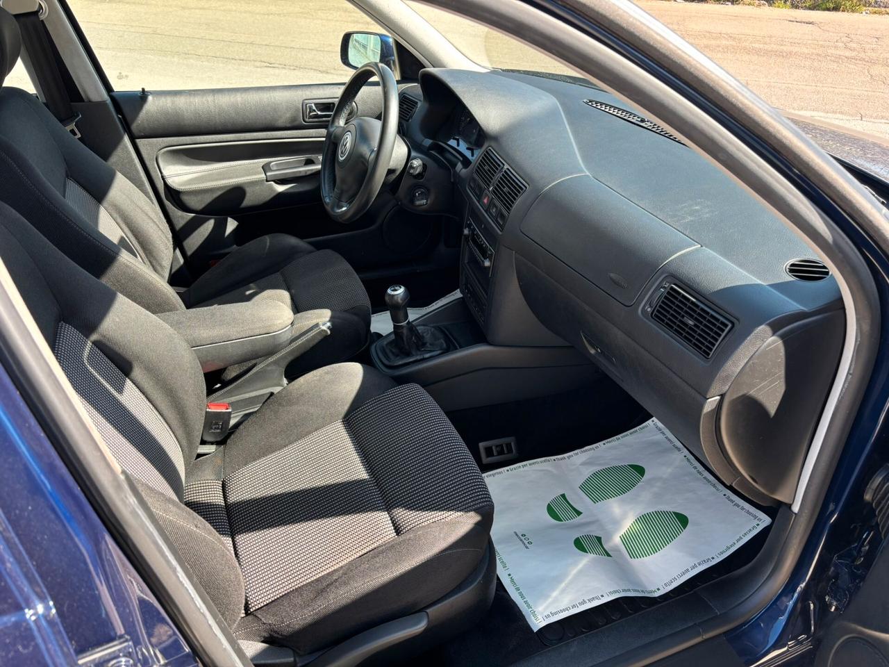 VOLKSWAGEN GOLF 2.0 4-MOTION HIGHLINE - ASI