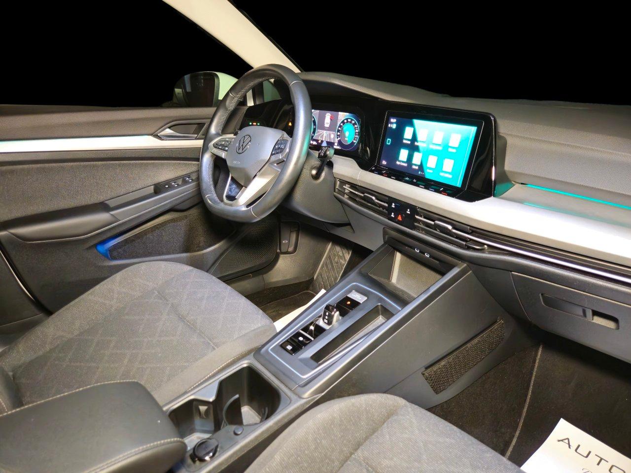 Volkswagen Golf Variant Variant 2.0 tdi Life 115cv dsg
