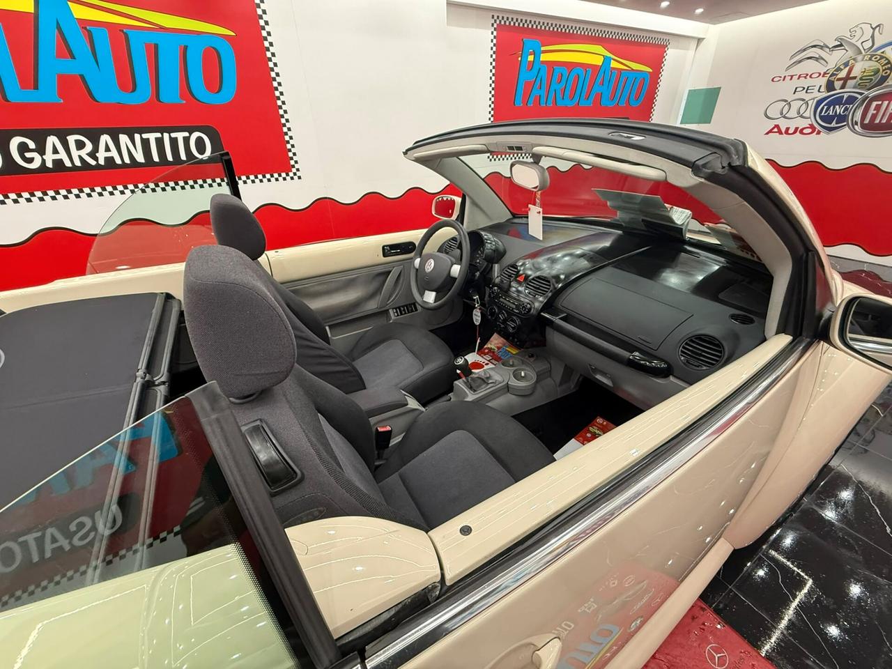 Volkswagen New Beetle 1.9 101cv Cabrio - 2005