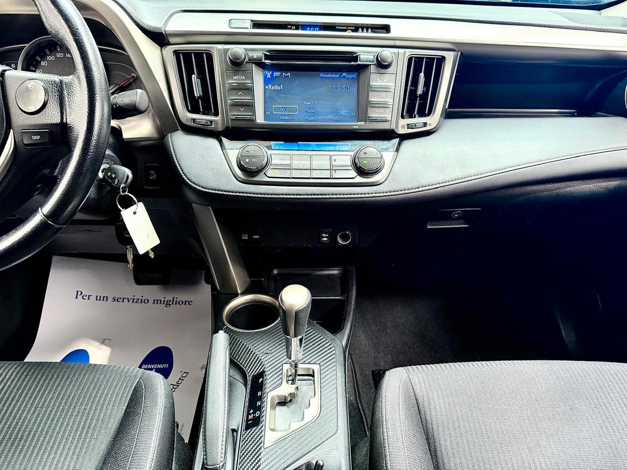 Toyota RAV 4 RAV4 2.2 D-4D 4WD Lounge
