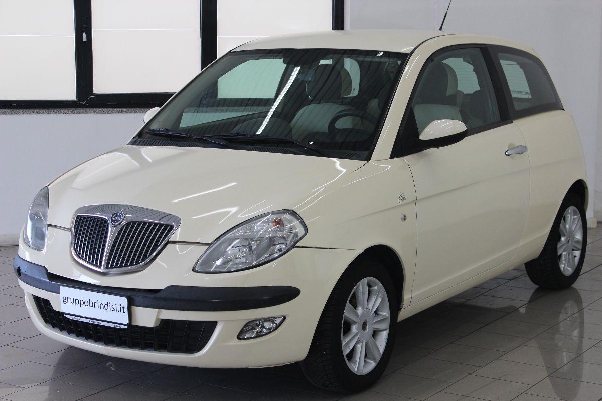 LANCIA - Ypsilon - 1.2 Oro