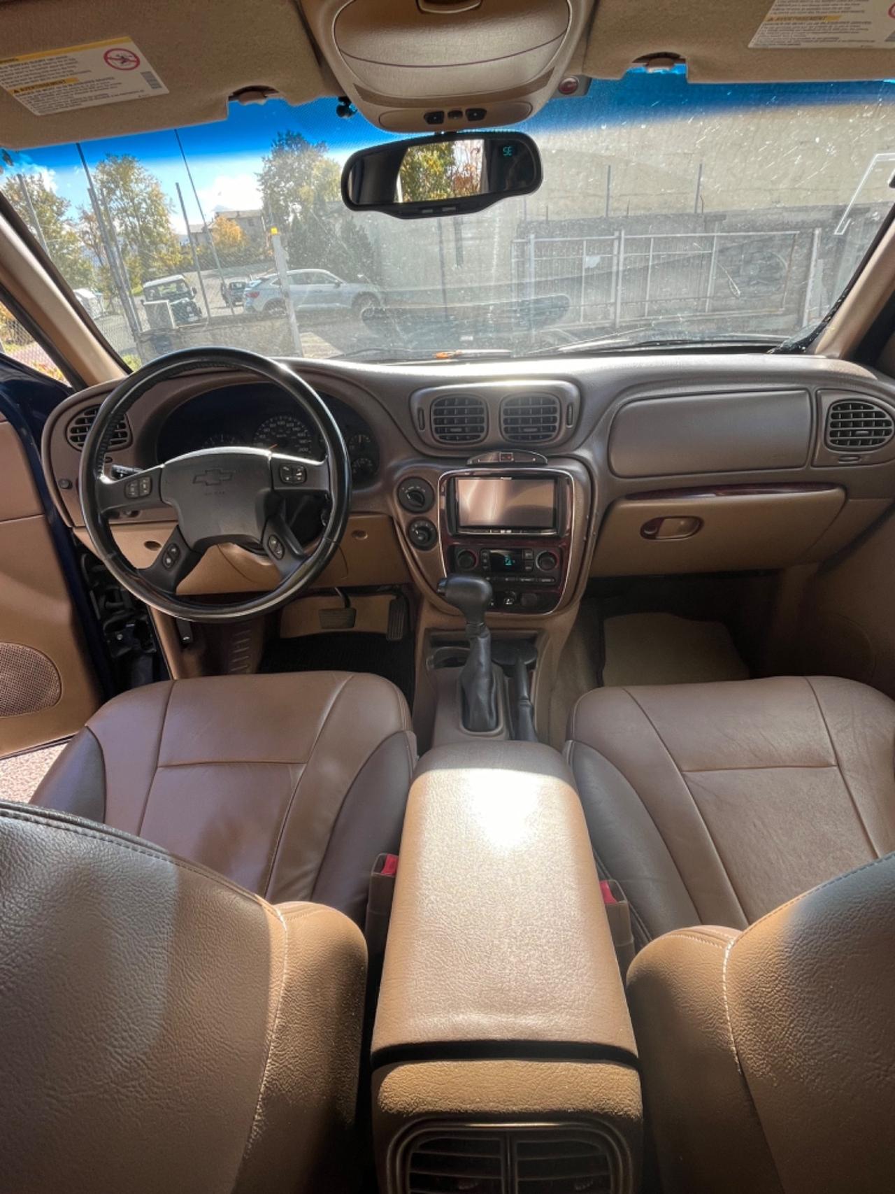 Chevrolet Trailblazer 4.2 L6 LTZ