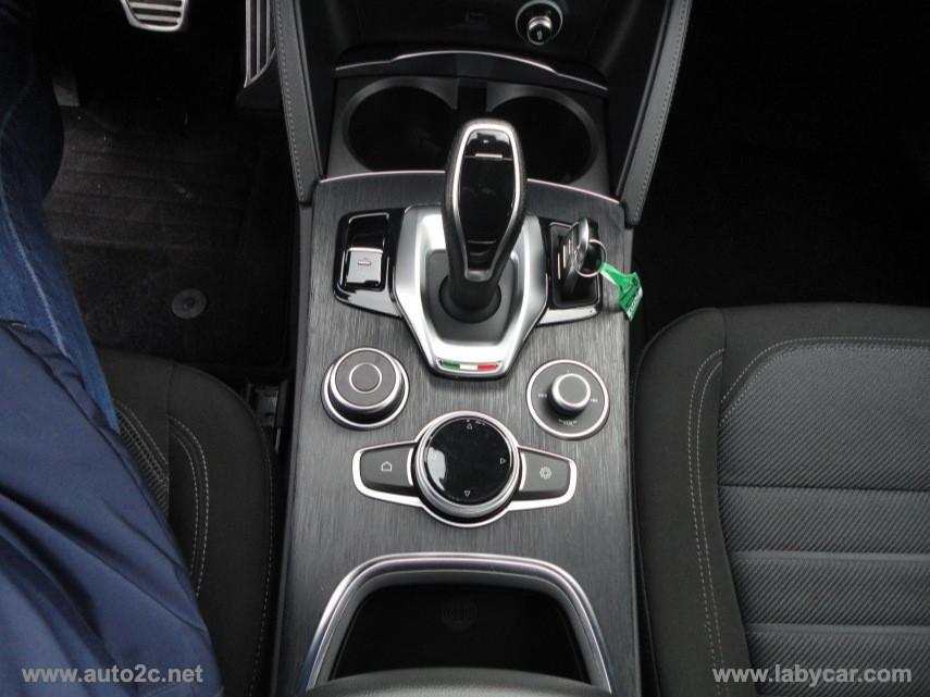 ALFA ROMEO Stelvio 2.2 T.diesel 190 CV AT8 Q4 Ti