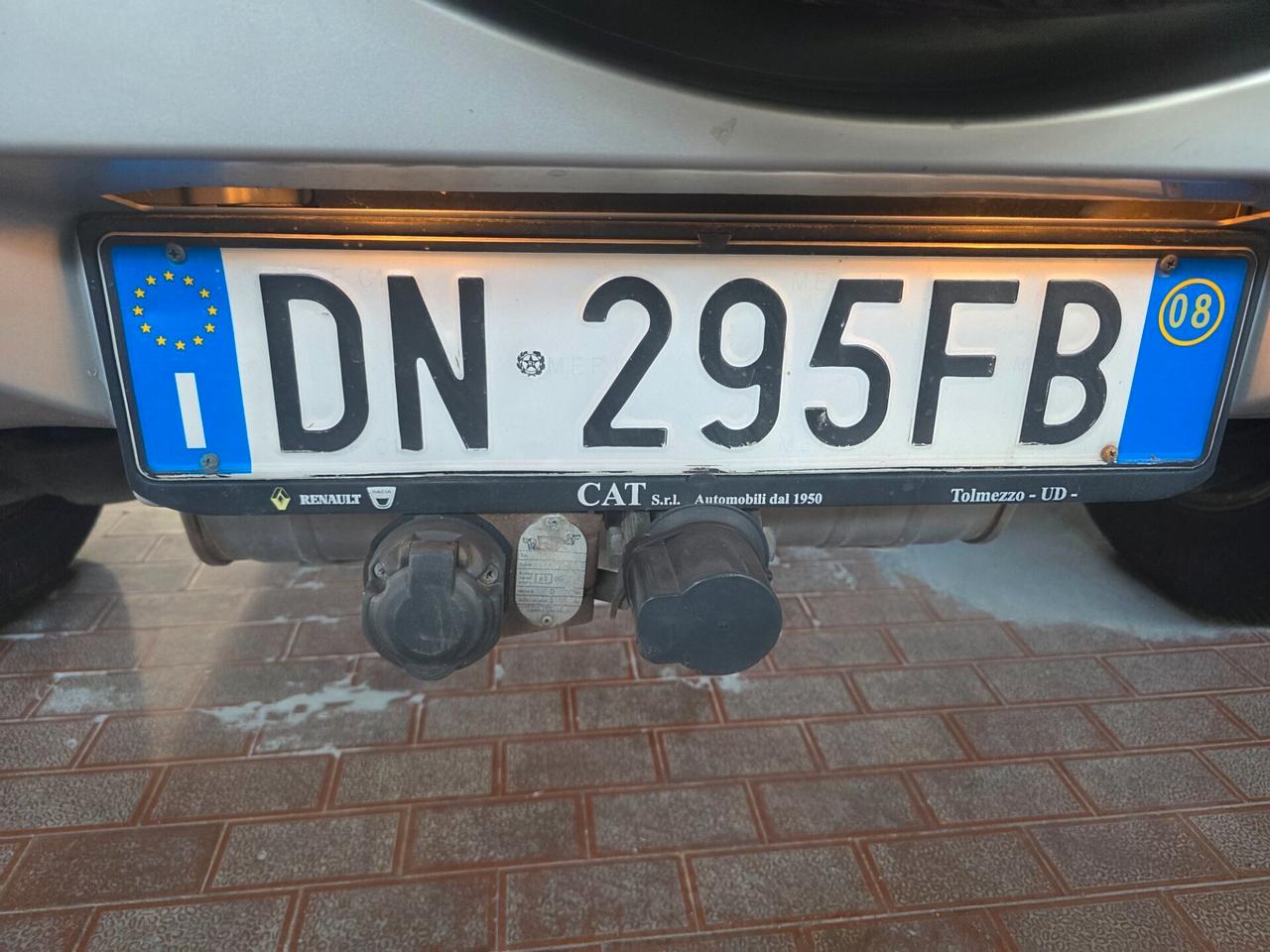 Suzuki Grand Vitara 1.9D 3 porte gancio traino