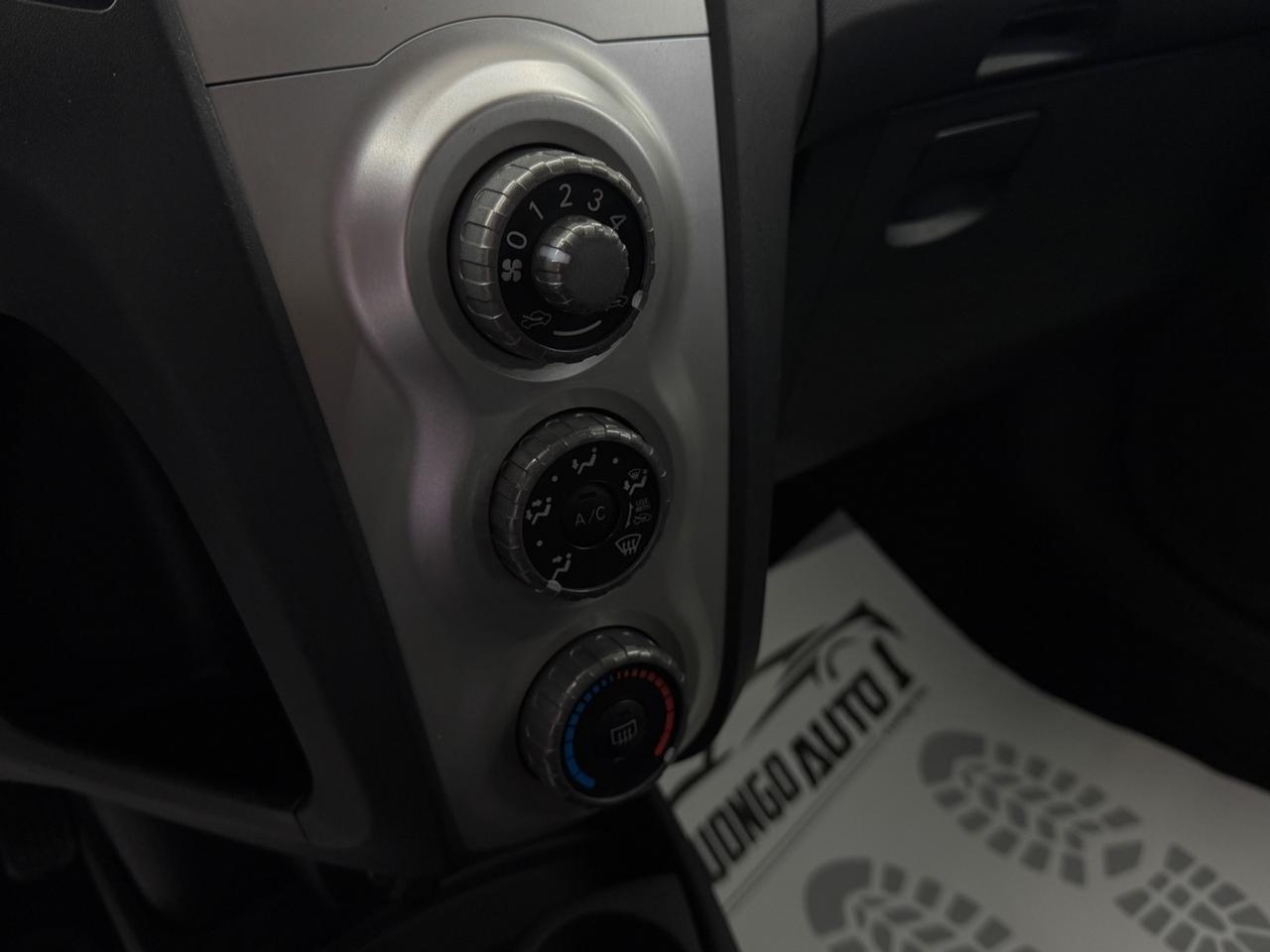 Toyota Yaris 1.0 Full Opt