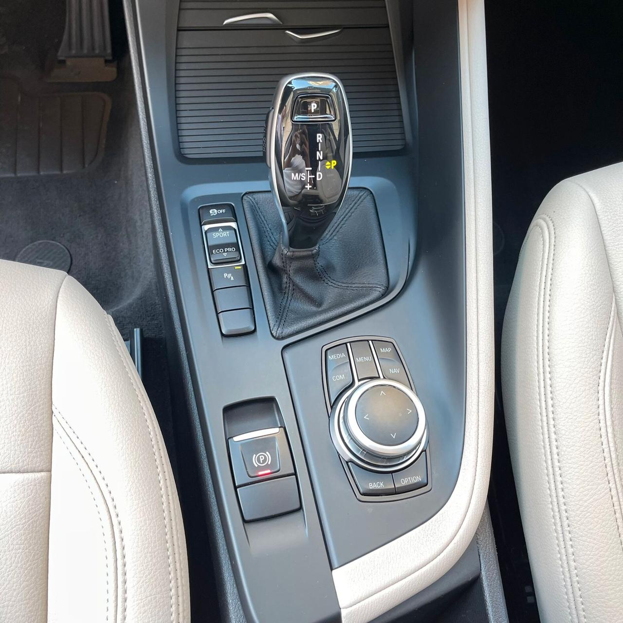 Bmw X1 sDrive18d xLine