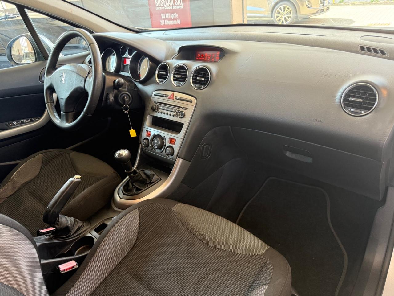 Peugeot 308 1.6 VTi 120CV 5p. Premium