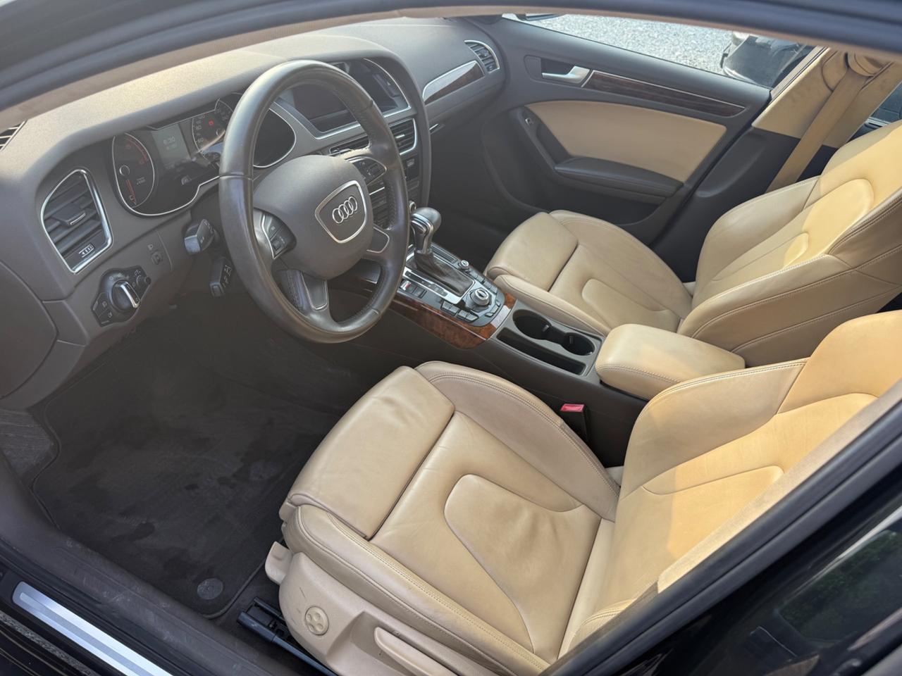 Audi A4 Avant 2.0 TDI 177CV mult.