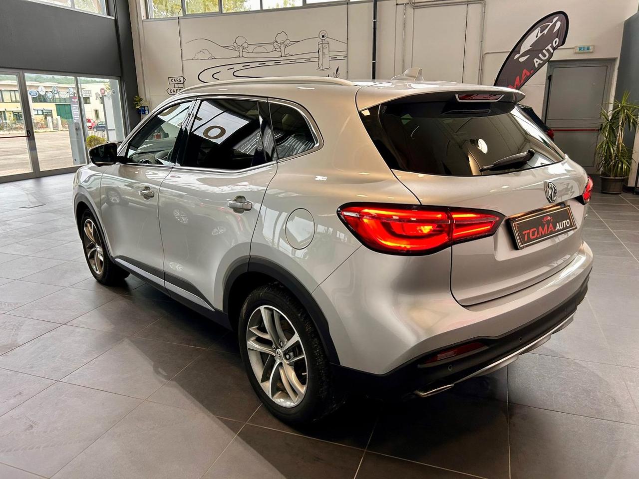 Mg HS 1.5 t Luxury auto