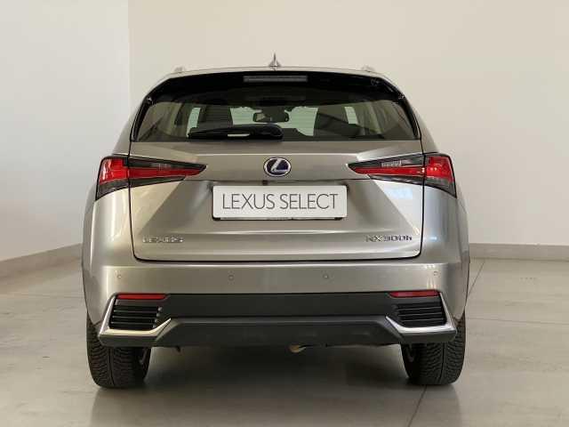 Lexus NX 300h Hybrid 4WD Premium