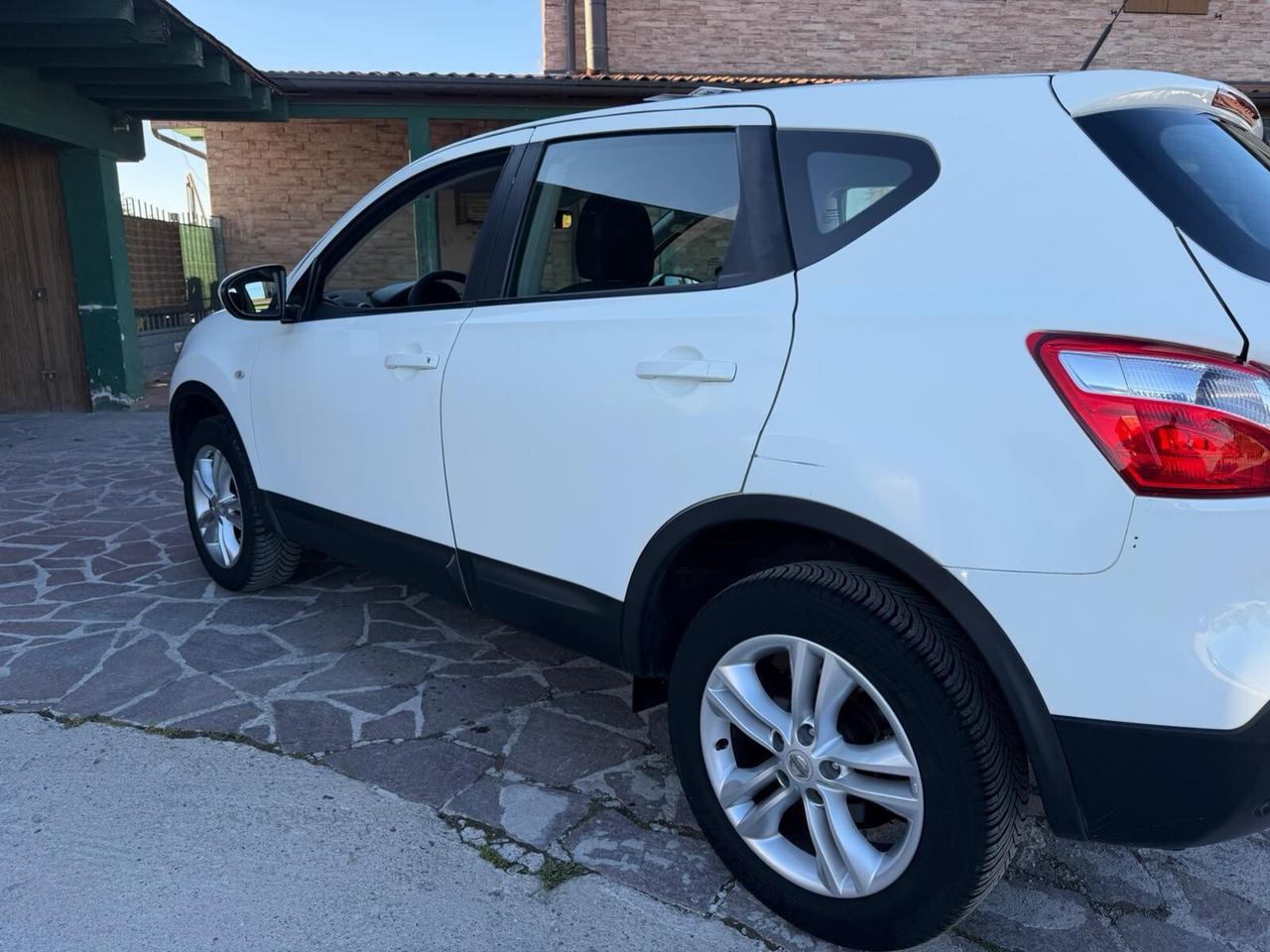 Nissan Qashqai 1.5 dCi DPF Tekna neopatentati
