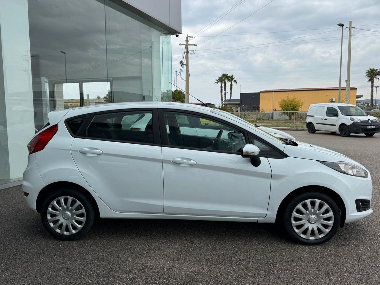 Ford Fiesta 1.4 5 porte Bz.- GPL