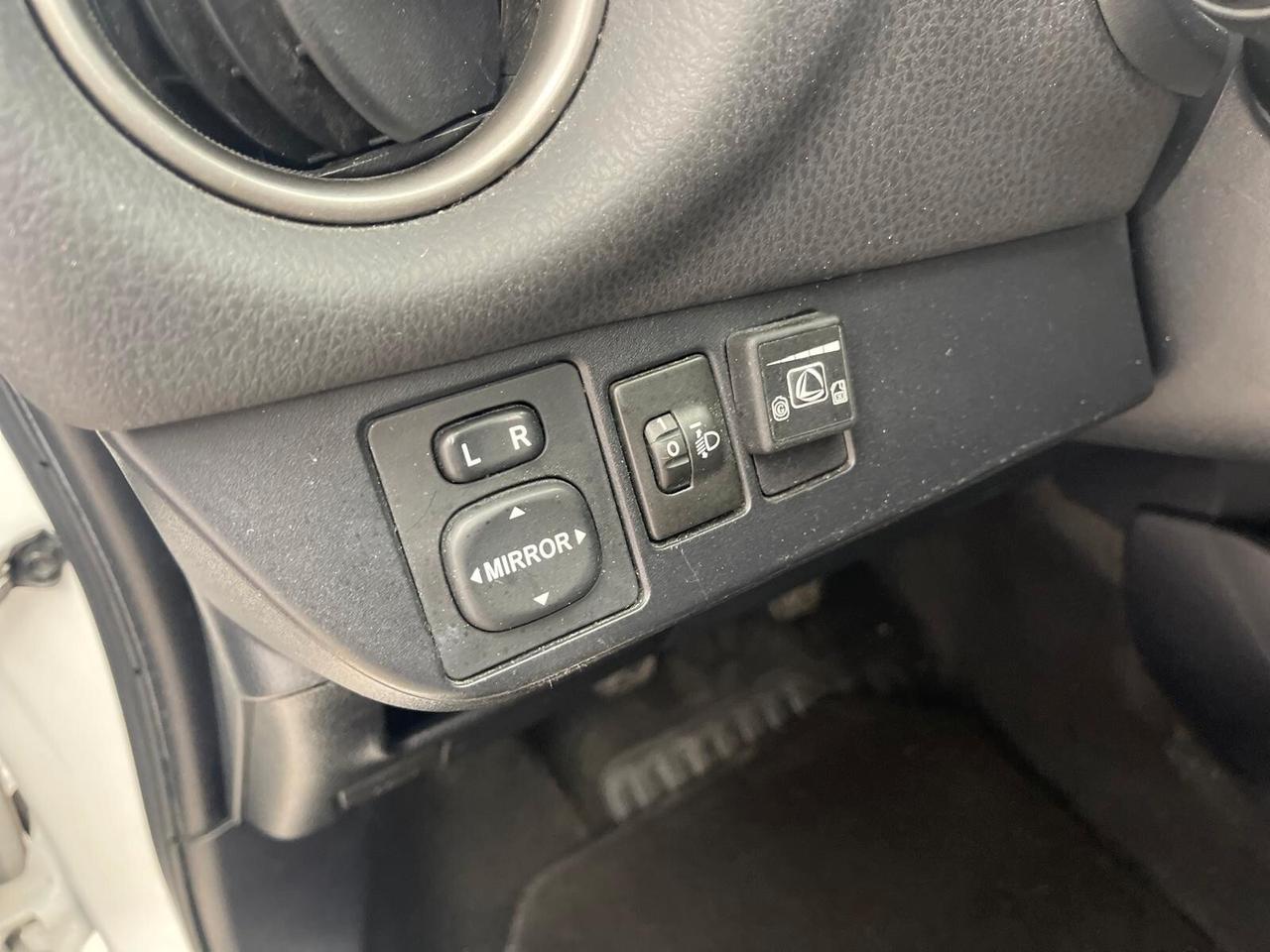 Toyota Yaris 1.0 5 porte GPL RETROCAMERA PRONTA CONSEGNA FINANZIBILE SENZA BUSTA PAGA