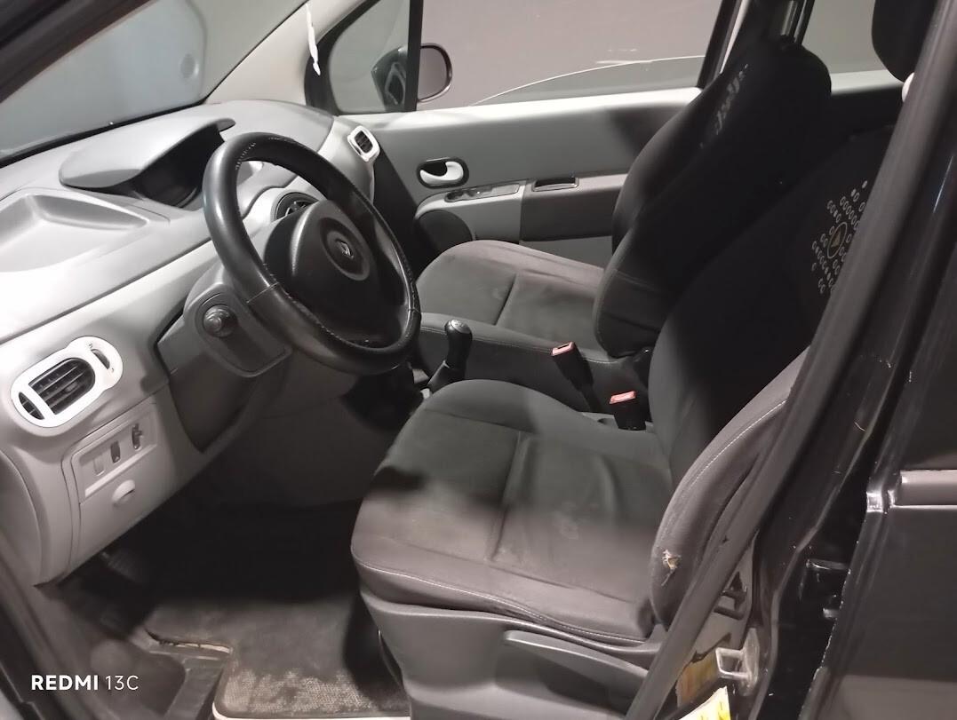 RENAULT MODUS DEL 2011 1200 BENZINA NEOPATENTATI