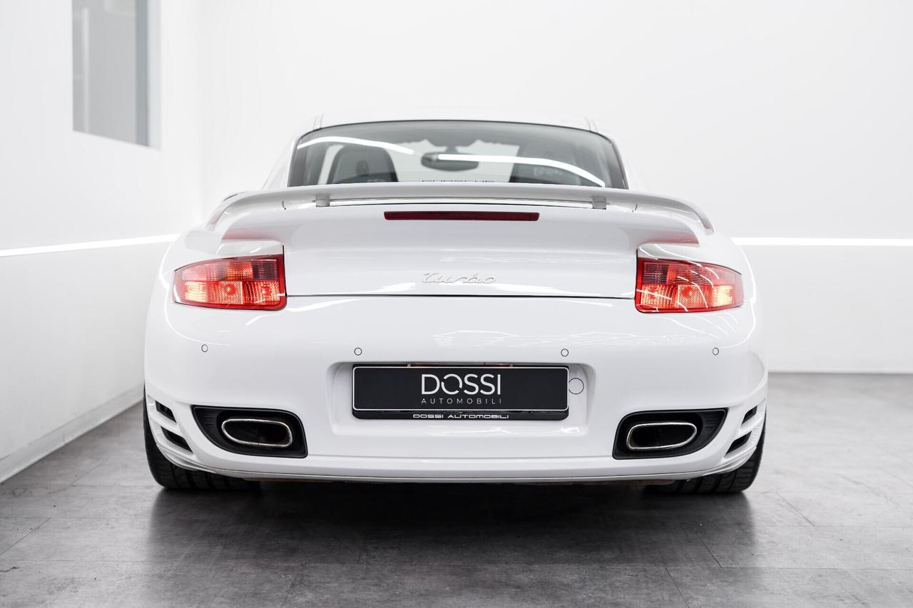 Porsche 911 Turbo Coupé MANUALE