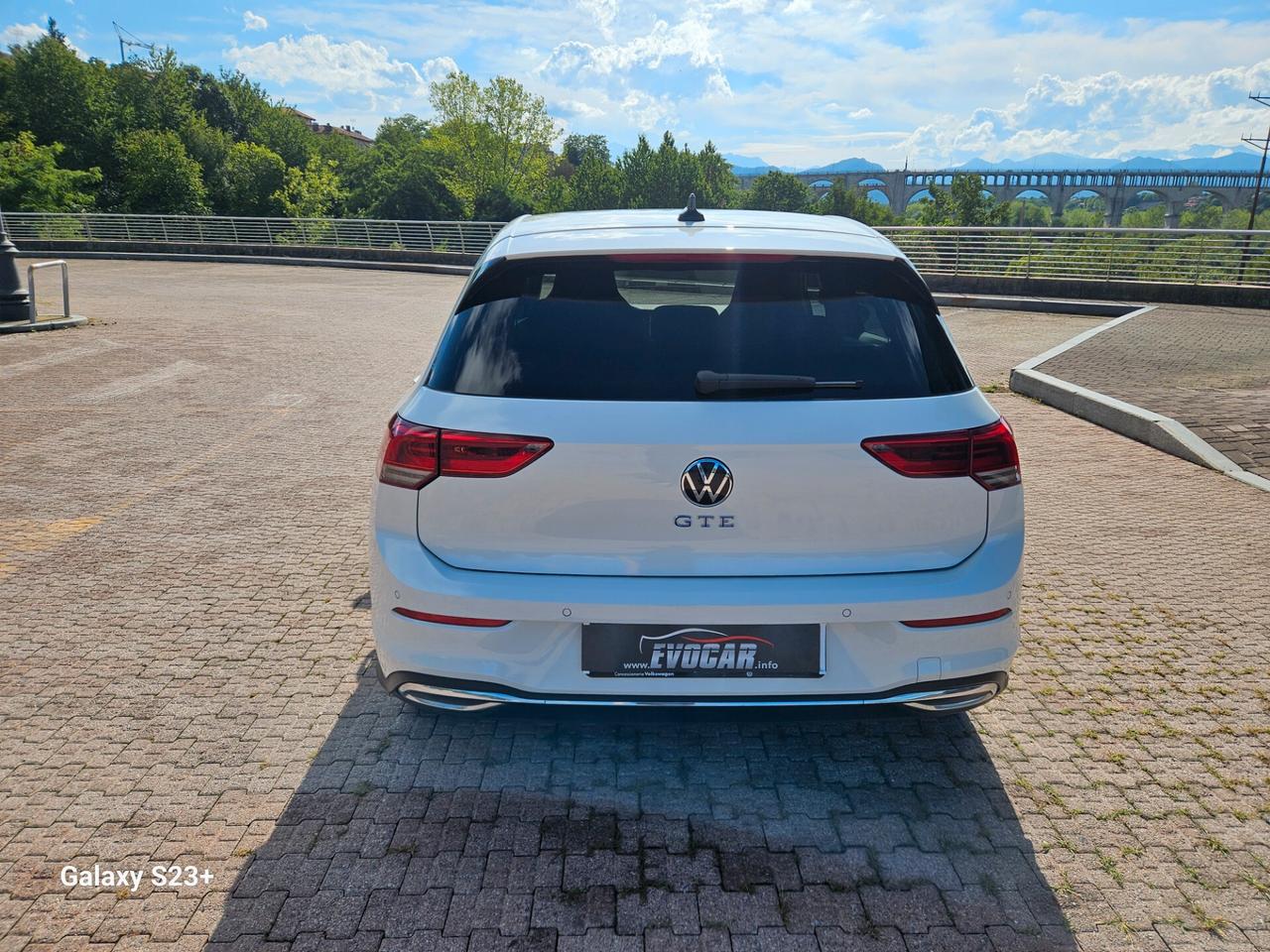 Volkswagen Golf GTE HYBRID elettrica/benzina
