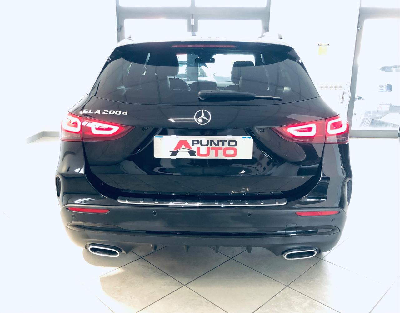Mercedes-benz GLA 200 d amg Premium nero