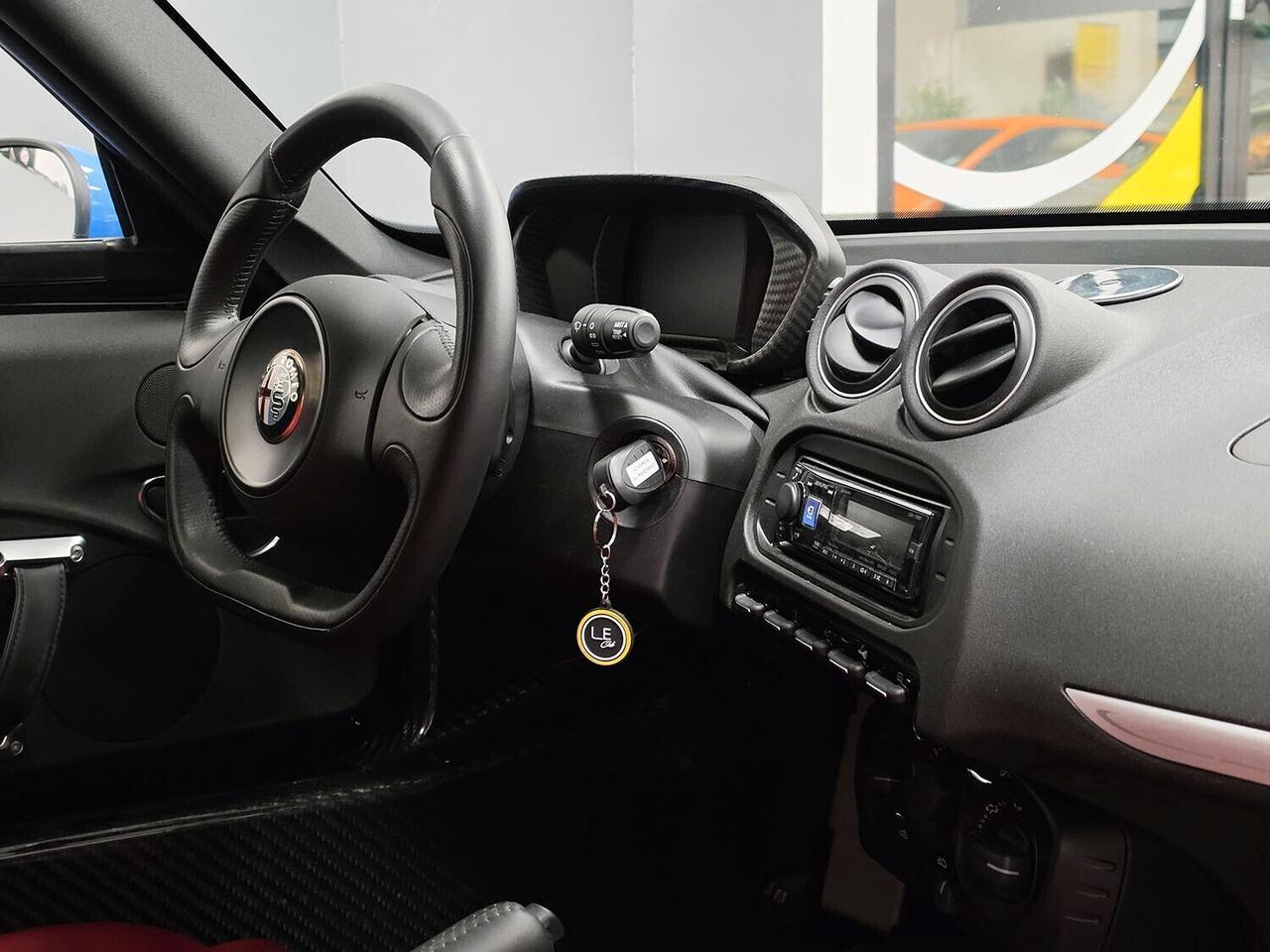 Alfa Romeo 4C 1750 TBi VERNICE SPECIALE _ TAGLIANDATA MENO DI 1000KM FA _ UNICO PROPRIETARIO _ SERVICE BOOK _ GARANZIA 12 MESI _ ALPINE _ ESTINTORE