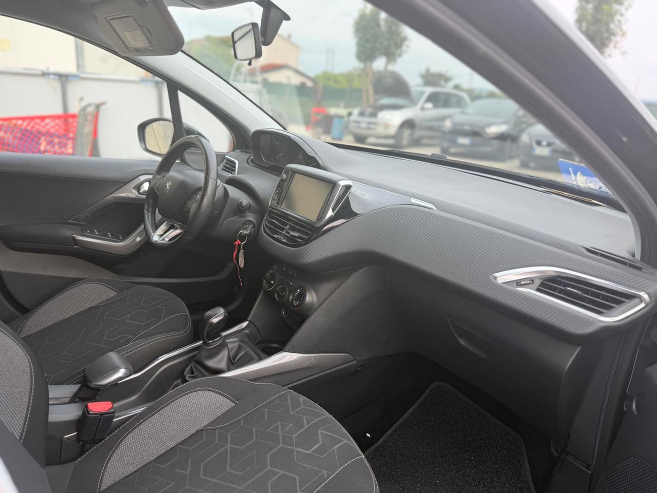 Peugeot 2008 PureTech 82 Active